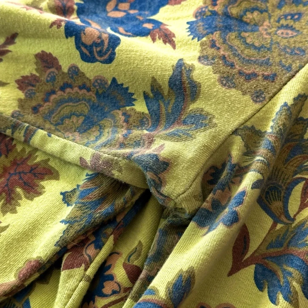 First Issue Size XL Chartreuse Bohemian Print Top Sequin Trim 3/4 Sleeve Y2K - Picture 9 of 9